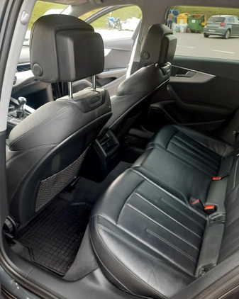 Audi A4 cena 64900 przebieg: 223000, rok produkcji 2017 z Lublin małe 466